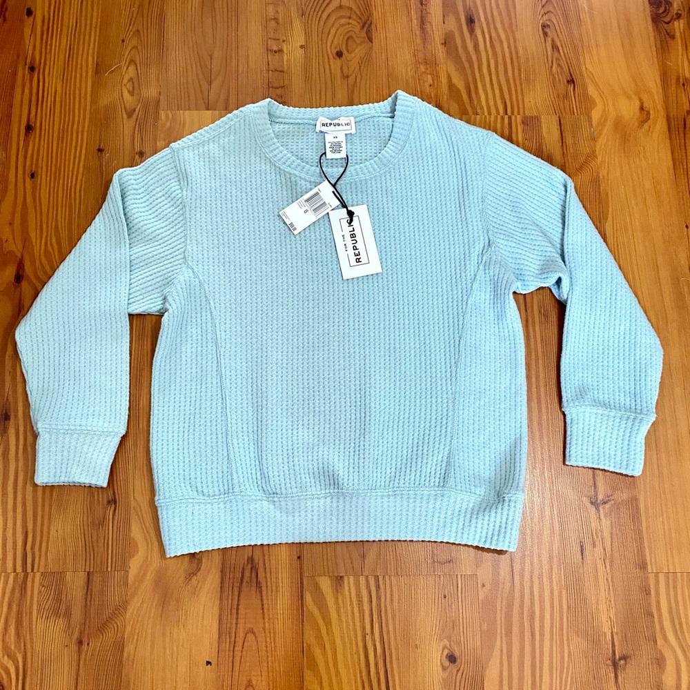 Women’s Banana Republic Sweater